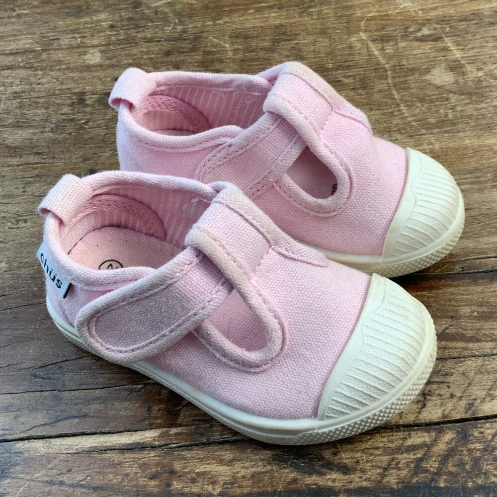 Cienta pink Mary‎ Janes size 5.5